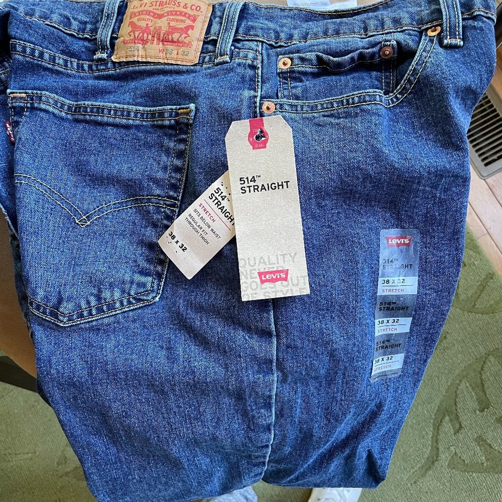 New Men's medium wash straight stretch Levi's 314 Jeans Size 38 X 32